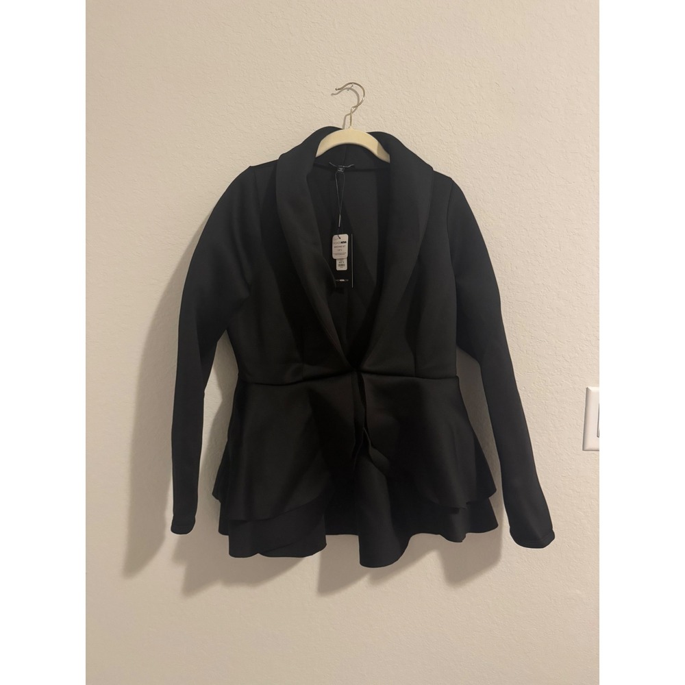 Fashion Nova Black Peplum Blazer and Pants Set Size 1X Scuba 2 Piece-0736